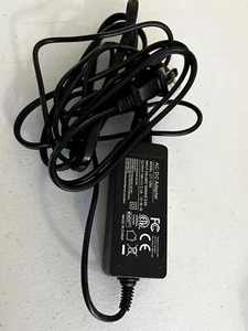 Adaptador AC/CC Modelo CT-1250 Entrada 100v-240v~50/60Hz Salida 19V-2A - Imagen 1 de 3