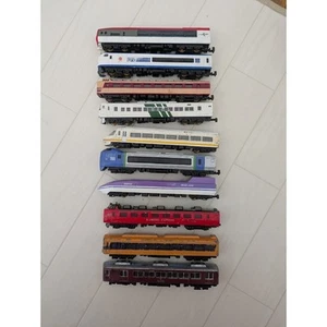 N-Gauge Model Train Set Of 10 Cars - Picture 1 of 4