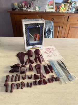 Iron Giant Panzer World Galient Plastic Model Kit Elfin 1992 made in Korea - Immagine 1 di 4