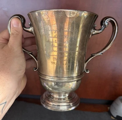 Trofeo grabado en plata esterlina Tiffany 1931 de colección para The Hill Pottstown, Pensilvania Foto 1 de 4