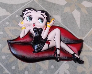 Betty Boop Cast Iron Wall Art Decoration Sign Plaque - RED LIPS - 3D - Picture 1 of 3