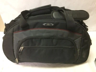 Bolsa de viagem Skyway 20"L 12"H preta alça de ombro e alça de mão - Imagem 1 de 3