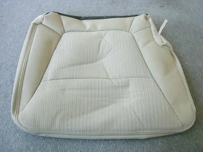 Left Third 3rd Row Seat Cushion Cover 2011-2013 Kia Sorento 89160-1U530ALX OEM - Image 1 of 4