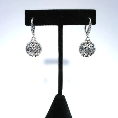 Sarda Sterling Silver Good Shepherd Leverback Earrings - Image 1 of 4