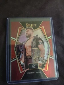 2022 Panini Select WWE - Premier Level kastanienbraunes Preis #178 Cruz Del Toro/149 (RC) - Bild 1 von 2