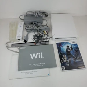 Nintendo Wii Console Bundle RVL-001 W/ Controllers + Resident Evil Working - Picture 1 of 13