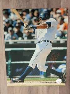 Archivo de fotos firmado por Gerald Laird 11x14 certificado de autenticidad Tigres de Detroit Rangers Cardinals Braves - Imagen 1 de 3