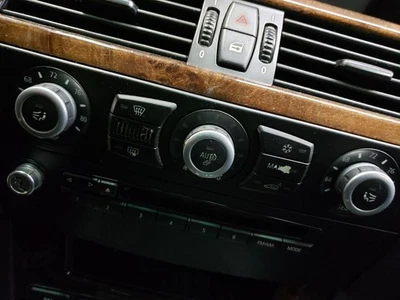 Base de control de temperatura automática de CA para 08-10 BMW 528i 1153212 Foto 1 de 4