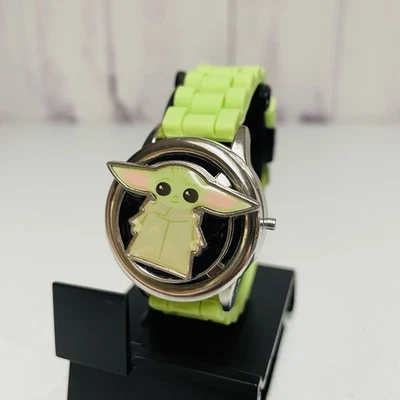 Baby Yoda The Child Star Wars Mandalorian Spinner LCD Watch - Image 1 of 4