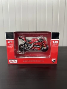 MAISTO MODELLINO DUCATI DESMOSEDICI GP 1:18 - ORIGINALE DUCATI CORSE NUOVO - Foto 1 di 5