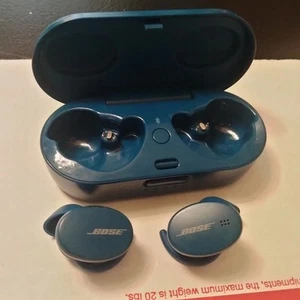 Bose 427929 Sport Earbuds True Wireless Bluetooth in Ear w/ Charging Case - Photo 1 sur 10