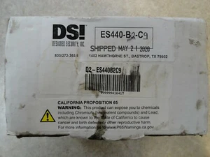 DSI ES440-B2-C9 Pushbutton Control: 1-gang painted aluminum plate; Pneumatic - Picture 1 of 4