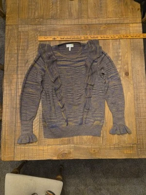 Sahalie 毛衣 套衫 深蓝绿色 尺寸 中号 全新无标签 荷叶边 前飘动袖口 — 第 1/4 张图片