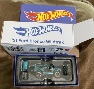 Hot Wheels RLC '21 Ford Bronco Wildtrak - Image 1 of 2