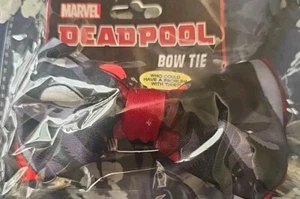Marvel Deadpool Pajarita Nerd Bloque Exclusivo NUEVO - Imagen 1 de 2