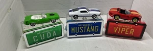 Hot Wheels PARK N PLATES 1998 AVON set 3 of 4: Mustang, Cuda, Viper - Picture 1 of 10