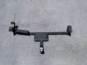 Volkswagen Hidden Hitch Trailer Hitch Bracket - MK3 Euro 1994-1998 VW Golf GTI - Picture 1 of 3