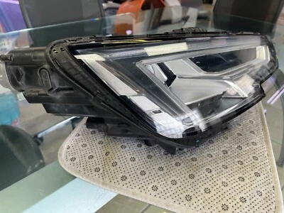 AUDI A4 S4 2017-2019 MATRIZ LED LADO DERECHO DERECHO - IMPERFECCIONES Foto 1 de 4