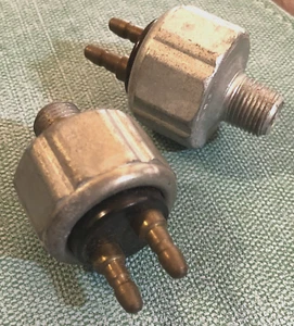 Brake Light Light Switch / New From Old Stock - Excellent Condition - Picture 1 of 3