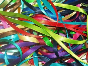 20 x 1 metre Berisfords 7mm wide Satin Ribbon Off Cuts Bundle - Picture 1 of 5