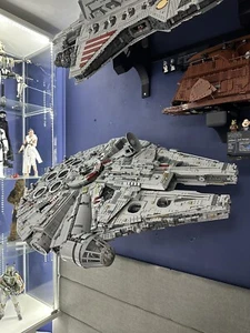 Wall Mount Display for Lego Star Wars UCS Millennium Falcon - Picture 1 of 13
