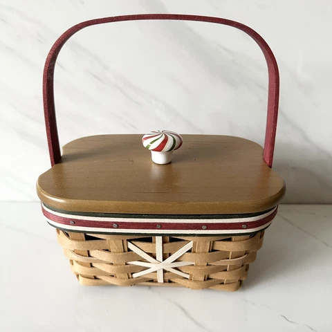LONGABERGER 2009 HOLIDAY HELPER TREATS BASKET,  LID,  PROTECTOR, FABRIC Signed Cover