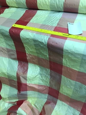 TAFETÁN DE SEDA A CUADROS - ROJO/CREMA/GRIS OLIVA, POR YARDA. Foto 1 de 4