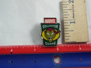 FUNKO MARVEL COLLECTOR CORPS GREEN GOBLIN EXCLUSIVE PIN NEW - Picture 1 of 2