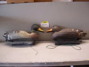 PLASTIC MALLARD FLOATING DUCK DECOYS, CARRY-LITE & FLAMBEAU - Picture 1 of 9