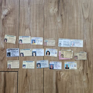 VINTAGE LOT OF 17 DMV CALIFORNIA DRIVER LICENSES 1970-2000'S PAPER AND PLASTIC - Picture 1 of 7
