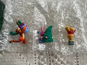 1998 Hallmark Keepsake Ornament Tree Trimmin' Time. 3 piece set. Winnie the Pooh - Picture 1 of 3
