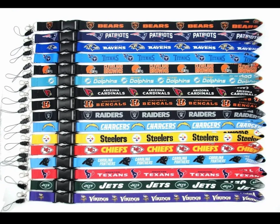 NFL Football Keychain Lanyard Choose Your Team NEW Fast shipping - Image 1 of 4