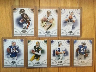 2008 Donruss Threads Set 1-150 Tom Brady, missing 5 - Image 1 of 3