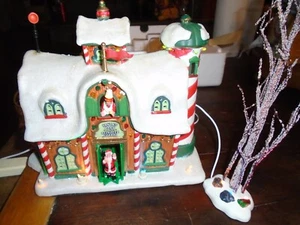 Corral de renos Carole Towne Christmas Village, luces de movimiento, música, sonido,  - Imagen 1 de 15