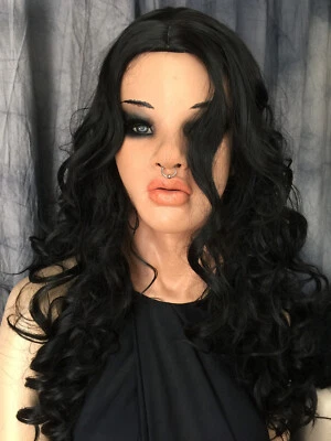 Latexmaske LOLA +PIERCING +WIMPERN +PERÜCKE Crossdresser Frauenmaske Gummi Trans - Bild 1 von 4