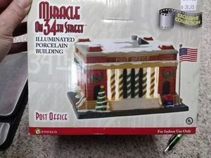 Enesco Miracle On 34th Street Porcelain Buildings Post Office - Picture 1 of 3