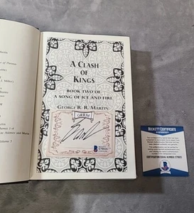 George RR Martin Signed A Clash Of Kings HDC 1999 Beckett Bookplate 1st Ed 2nd P - Picture 1 of 16