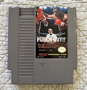 Mike Tyson's Punch-Out (Nintendo Entertainment System, 1987) NES AUTHENTIC - Picture 1 of 3
