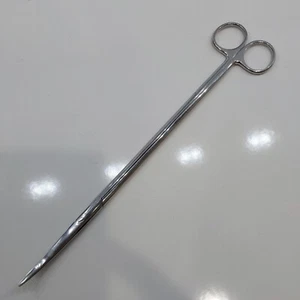 Codman Surgical 54-1037 Metzenbaum Dissecting Scissors, Curved - Picture 1 of 5