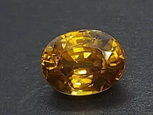 High Luster Natural Zircon Gemstone - Faceted Loose Zircon 3.60 CTS Oval Shape - Picture 1 of 10
