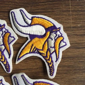 Lot Of 2 Pcs Vintage Nfl Patches Minnesota Vikings - Picture 1 of 1
