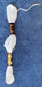Vtg DMC 25 Embroidery Floss Made In France Blue #827 - Picture 1 of 4