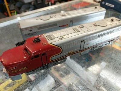 Gilbert American Flyer S Gauge, 360-364 Santa Fe Diesel Locomotive - Image 1 of 4