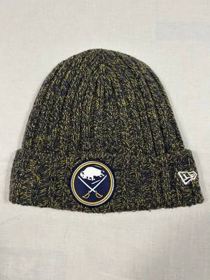 Gorro de hockey Buffalo Sabres New Era amarillo marino para mujer Foto 1 de 4