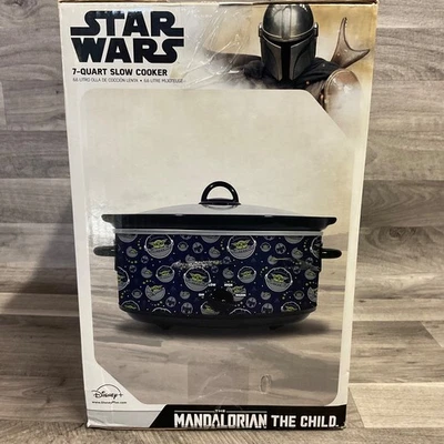 Star Wars Mandalorian The Child 7 Qt Crock Pot Slow Cooker Baby Yoda Grogu - Image 1 of 4