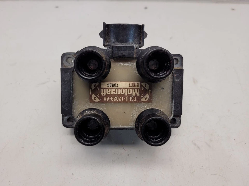 Lincoln Town Car 1994-97 paquete de bobina de encendido derecho para pasajeros Foto 1 de 4