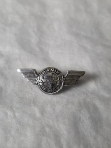 Braniff International Airways Sterling Service Pin - Picture 1 of 6