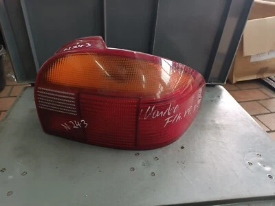 FORD Mondeo I Berlina Anno 1993-1996 Fanalino Posteriore Destro 93BG13A602BC - Imagen 1 de 4