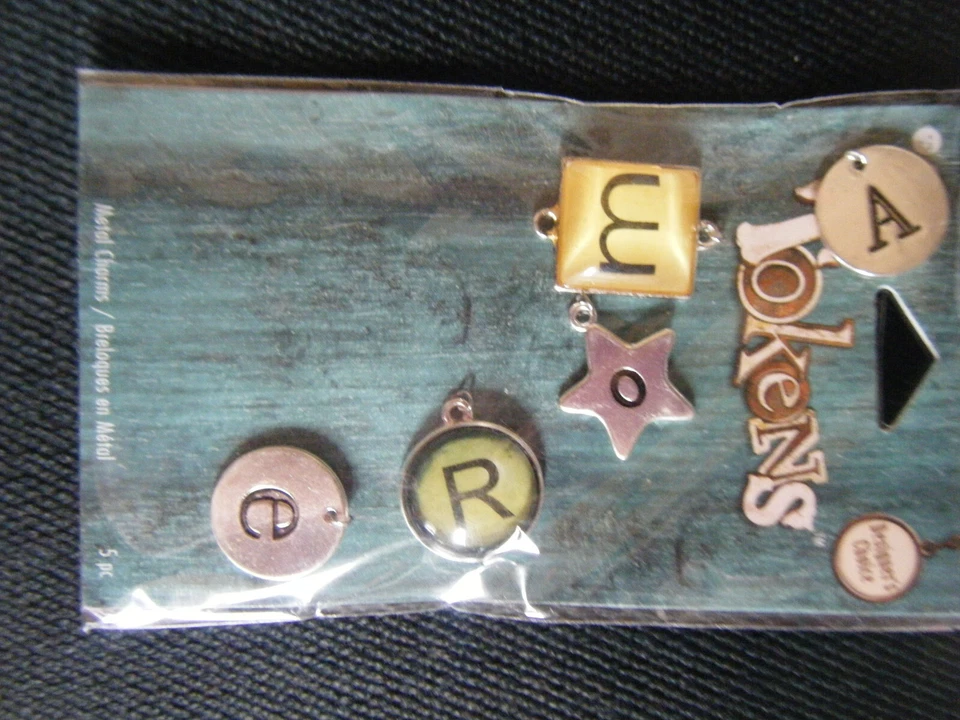 Contas Blue Moon, fichas de metal AMOUR pacote com 2 - 102 berloques - Imagem 1 de 1