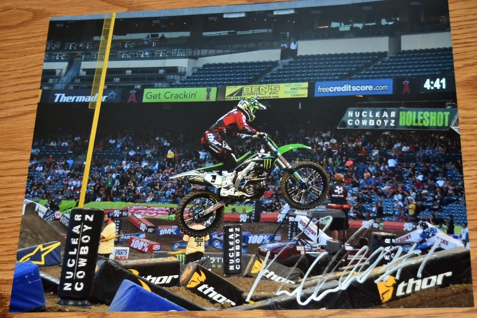 FOTO DE ACCIÓN FIRMADA 11x14 RYAN VILLOPOTO Mid Air #1 - certificado de autenticidad - eli tomac, cooper webb Foto 1 de 1